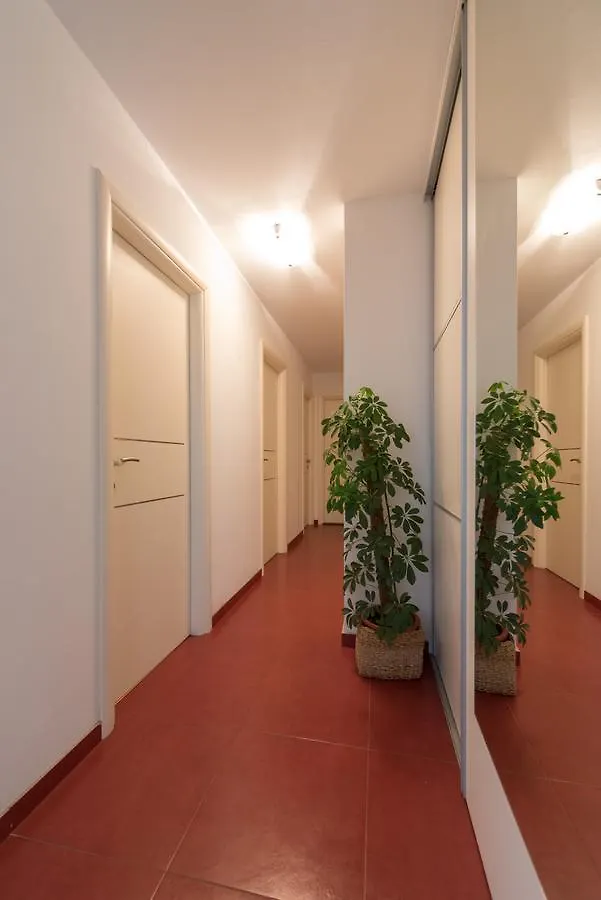 Apartment Vilea Spalato 0*,  Croazia